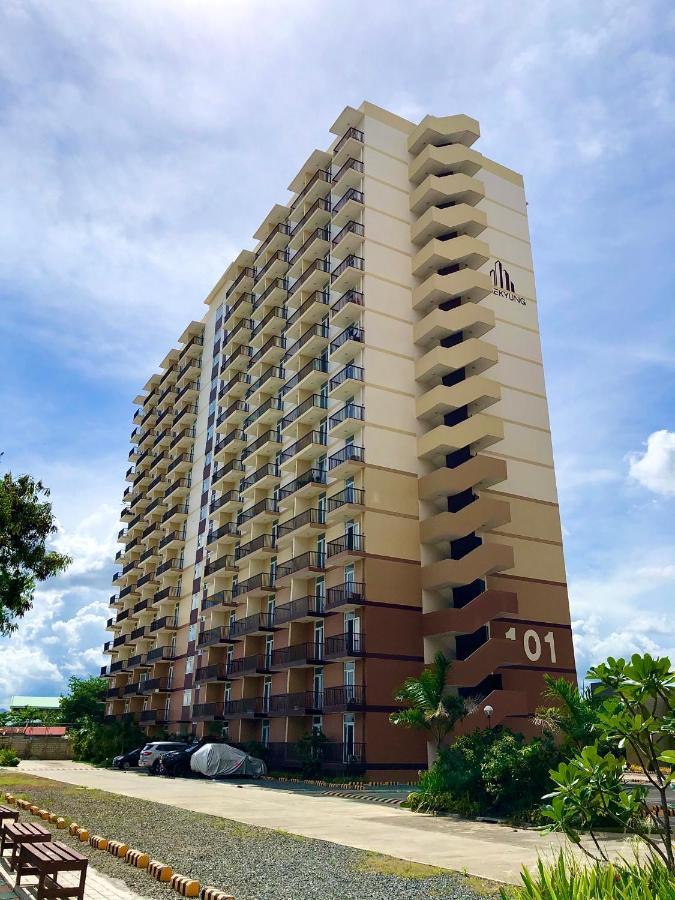 Condo W/ Balcony Near Mactan International Airport Lapu-Lapu City Exterior foto