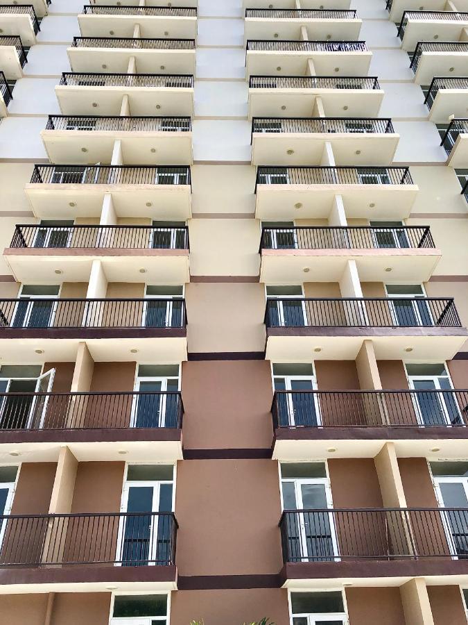 Condo W/ Balcony Near Mactan International Airport Lapu-Lapu City Exterior foto