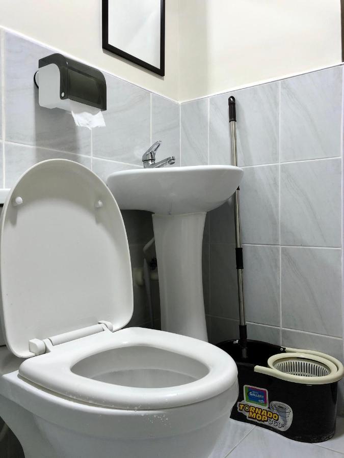 Condo W/ Balcony Near Mactan International Airport Lapu-Lapu City Exterior foto
